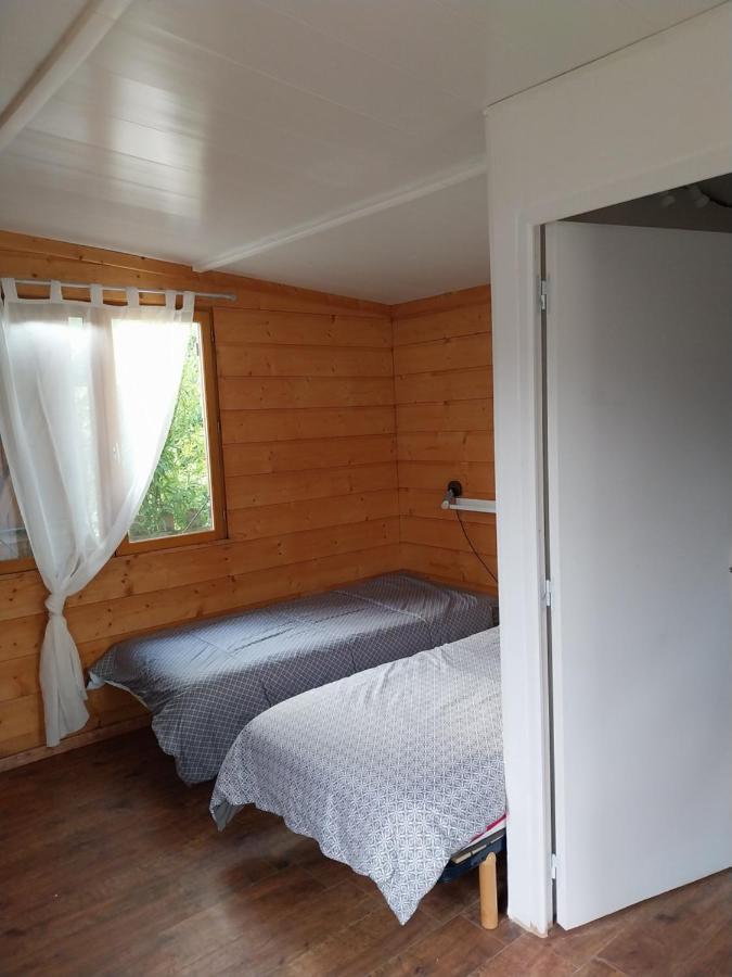 Le Petit Chalet Chanas Eksteriør bilde